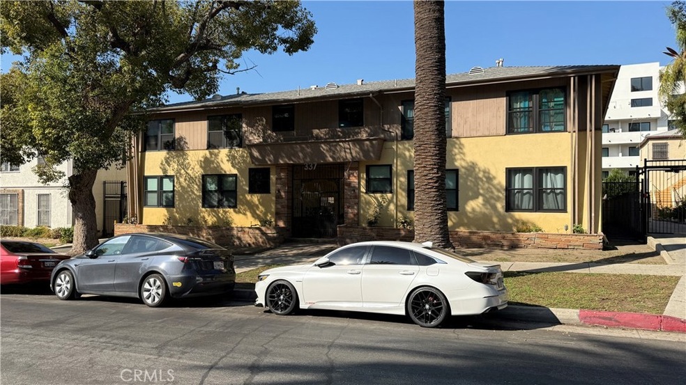 337 S Occidental Blvd unit 3, Los Angeles, CA 90057 - photo 1