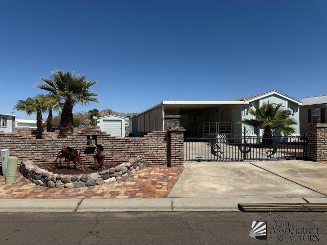 14184 E Fortuna Palms Place, Yuma, AZ 85367 - photo 1