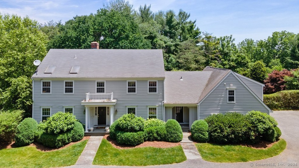 213 White Oak Shade Rd, New Canaan, CT 06840 - photo 1