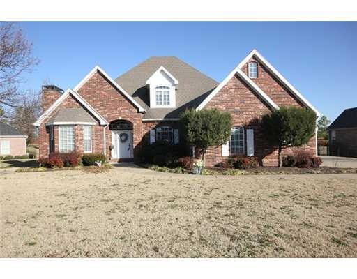 3979 Thornbury Dr, Springdale, AR 72764 - photo 1