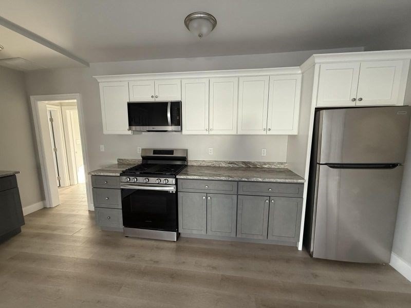 72 Belmont St unit 3 Front, Fall River, MA 02720 - photo 1