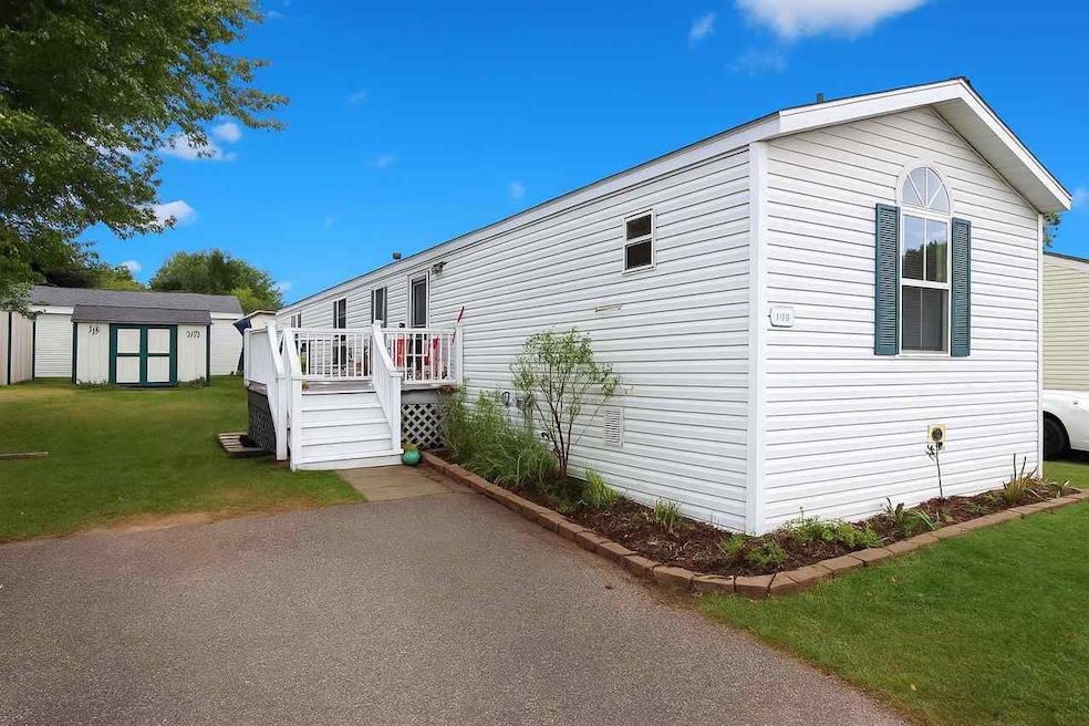 For Sale $105,000 • Co-Listing Agent