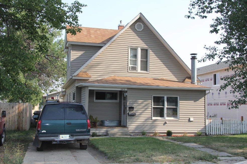 345 E 4th Street