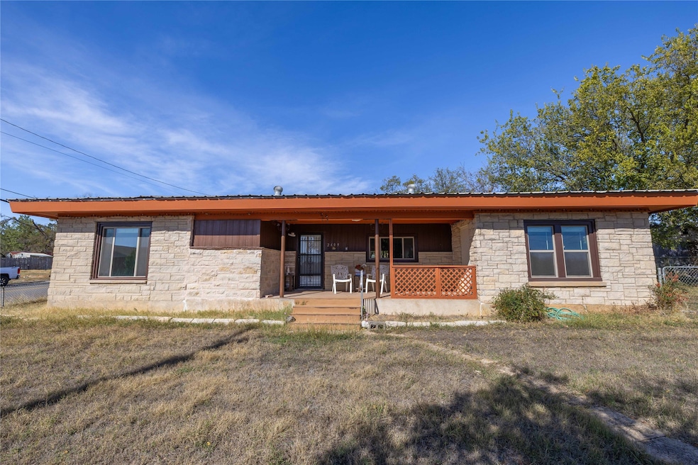 2609 Coggin Ave, Brownwood, TX 76801 - photo 1