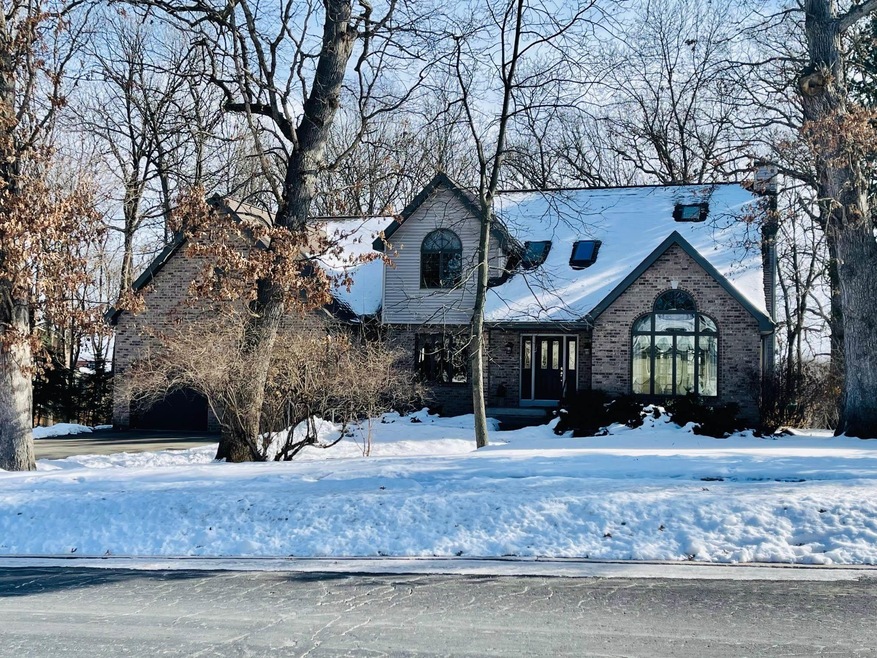 910 Autumn Woods Ln, Oregon, WI 53575 - photo 1