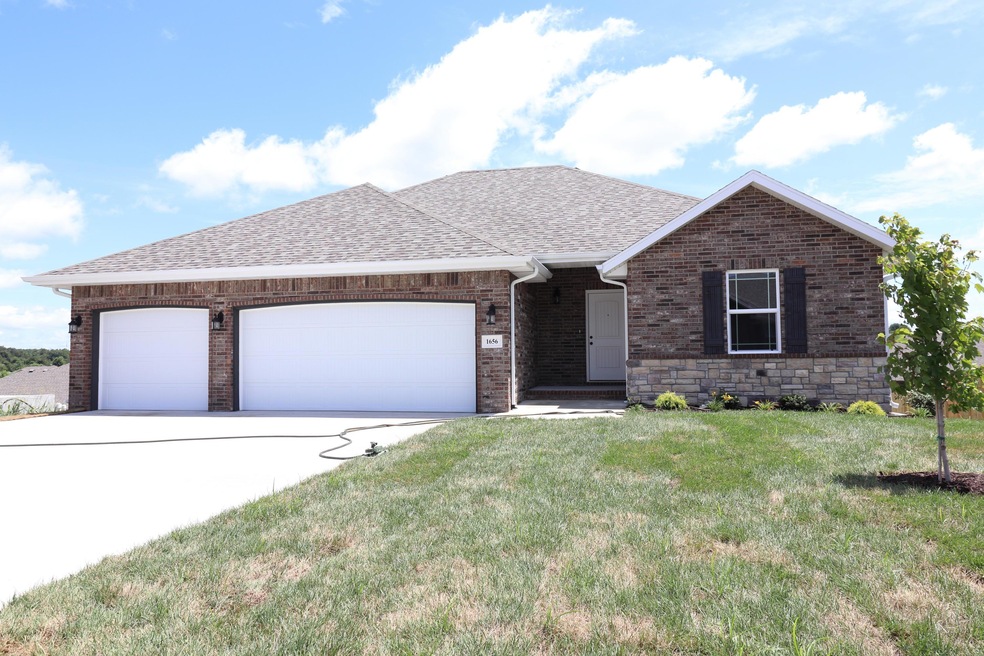 1656 N Old Castle Rd unit Lot 41, Nixa, MO 65714 - photo 1