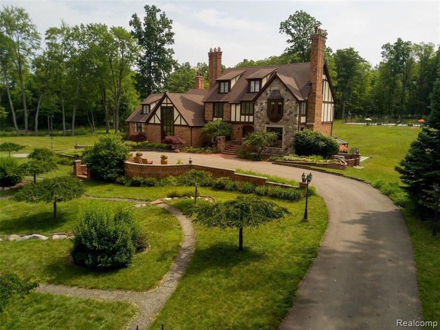 Bridge Lake Exterior 12.jpg