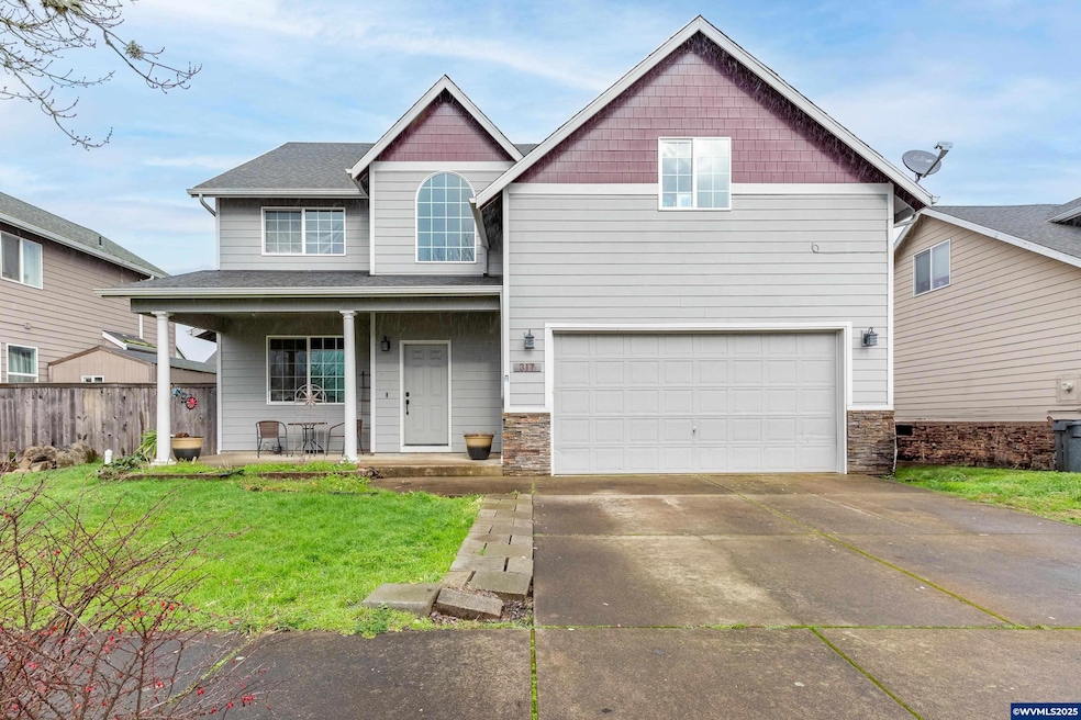 For Sale $475,000 • Co-Listing Agent