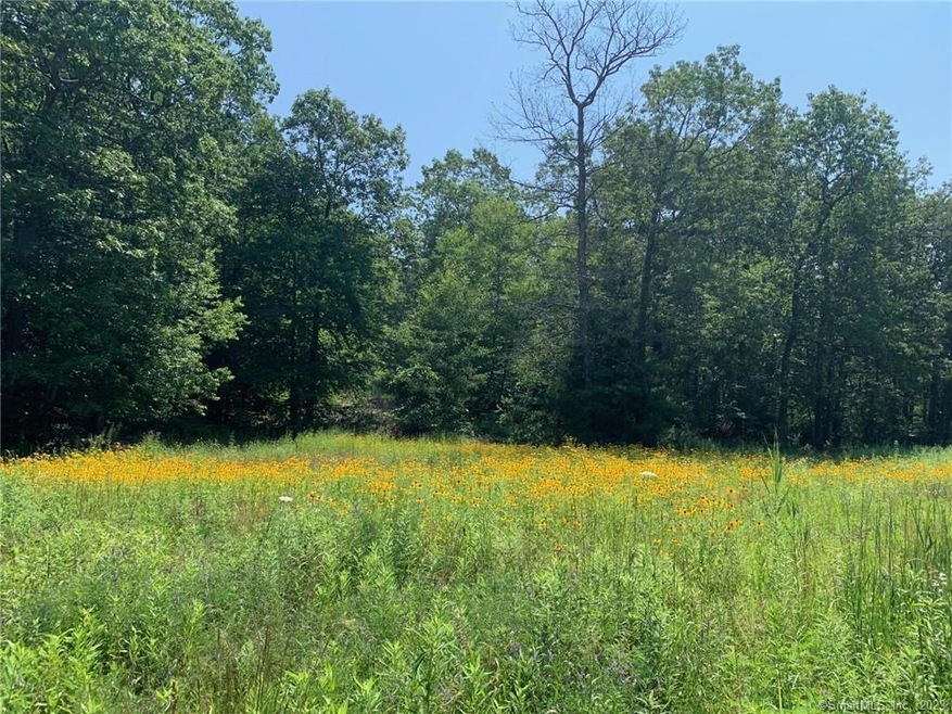 243-256 Knollwood Dr  