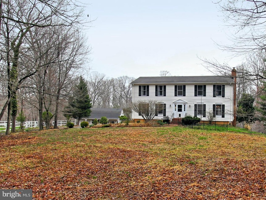 7233 Clifton Rd, Clifton, VA 20124 - photo 1