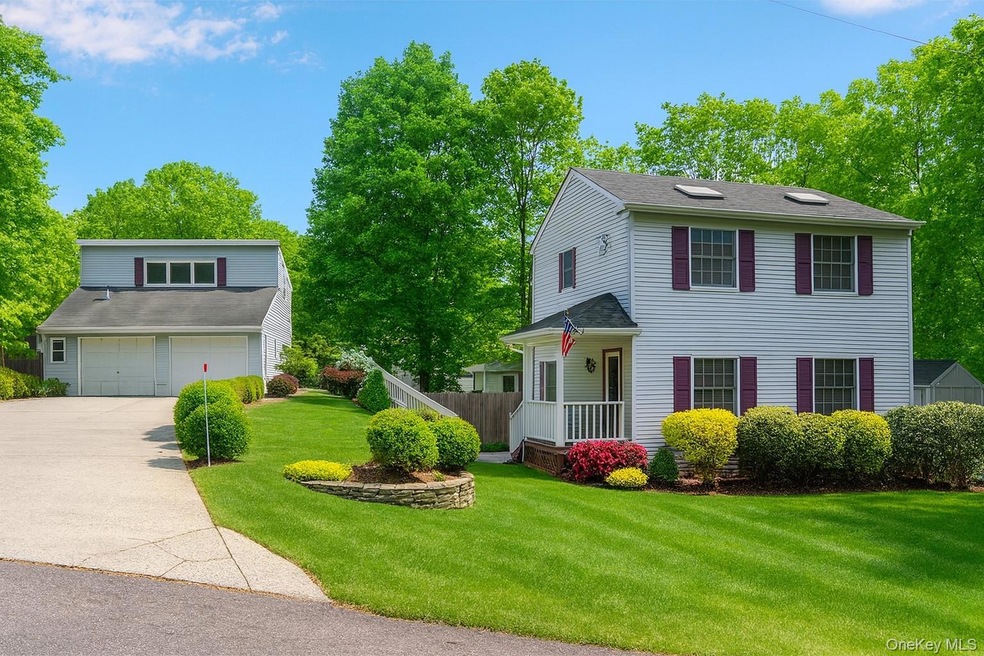 6 Maple Rd, Rocky Point, NY 11778 - photo 1