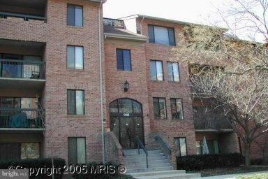 11419 Commonwealth Dr unit 101, Rockville, MD 20852 - photo 1