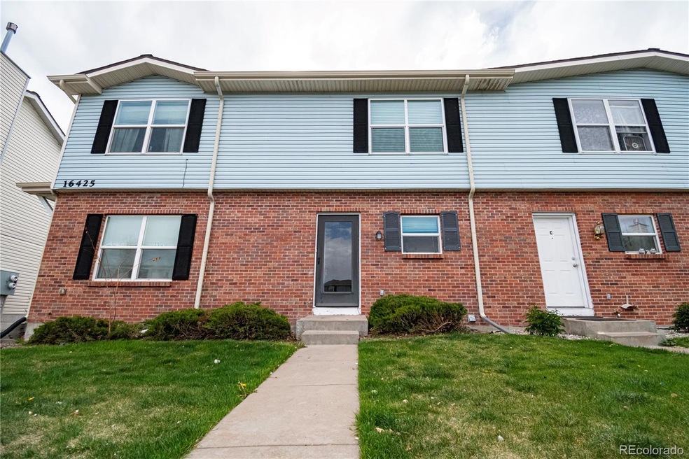 16425 E 17th Place unit B, Aurora, CO 80011 - photo 1