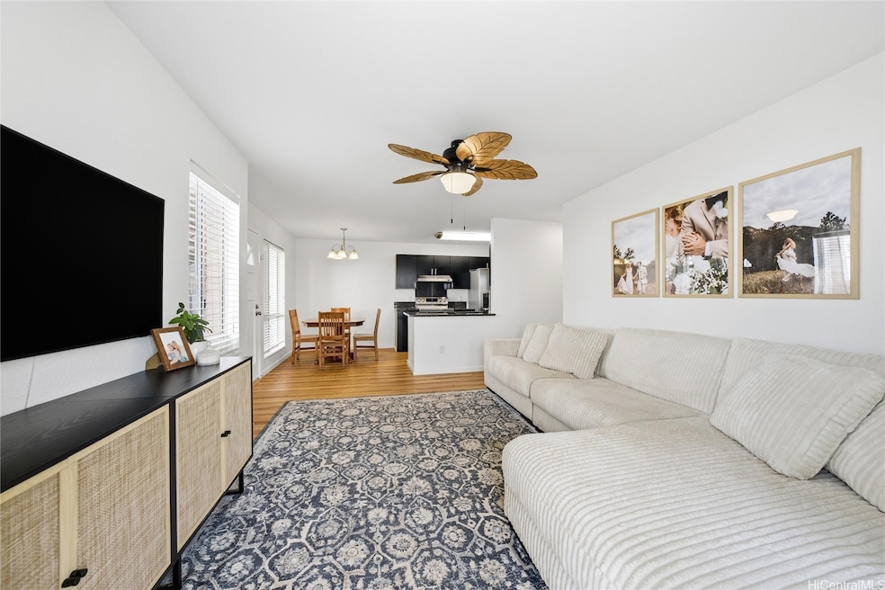 Under Contract $578,000