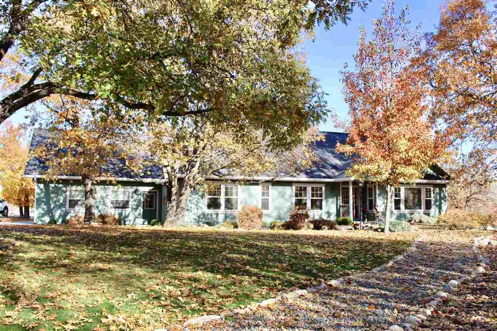 5730 S Kidder Loop, Etna, CA 96027 - photo 1