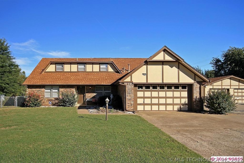 Great home on 3/4 Acre!
