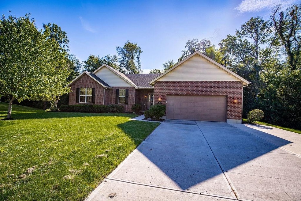 5817 Cedarview Ct, Liberty Township, OH 45044 - photo 1