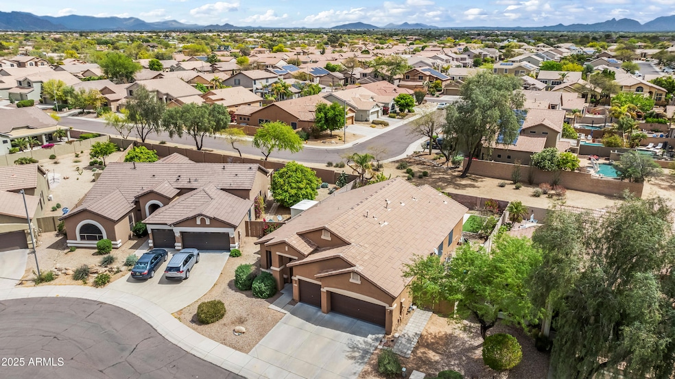 Fantastic Private Lot