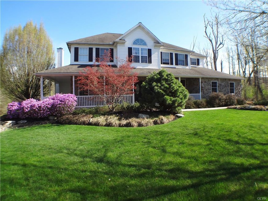 5300 Woodcock Cir, Coopersburg, PA 18036 - photo 1