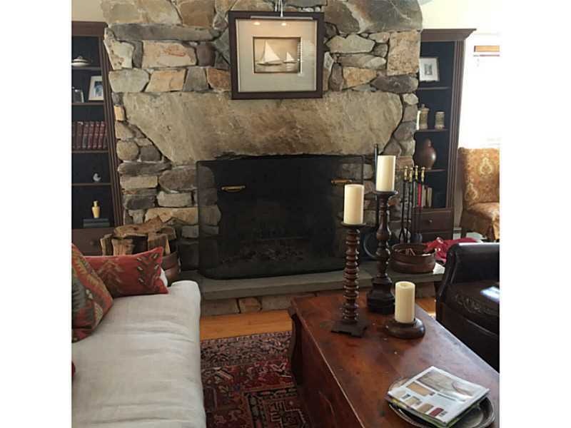 4 Red Cross Ave, Newport, RI 02840 - photo 1