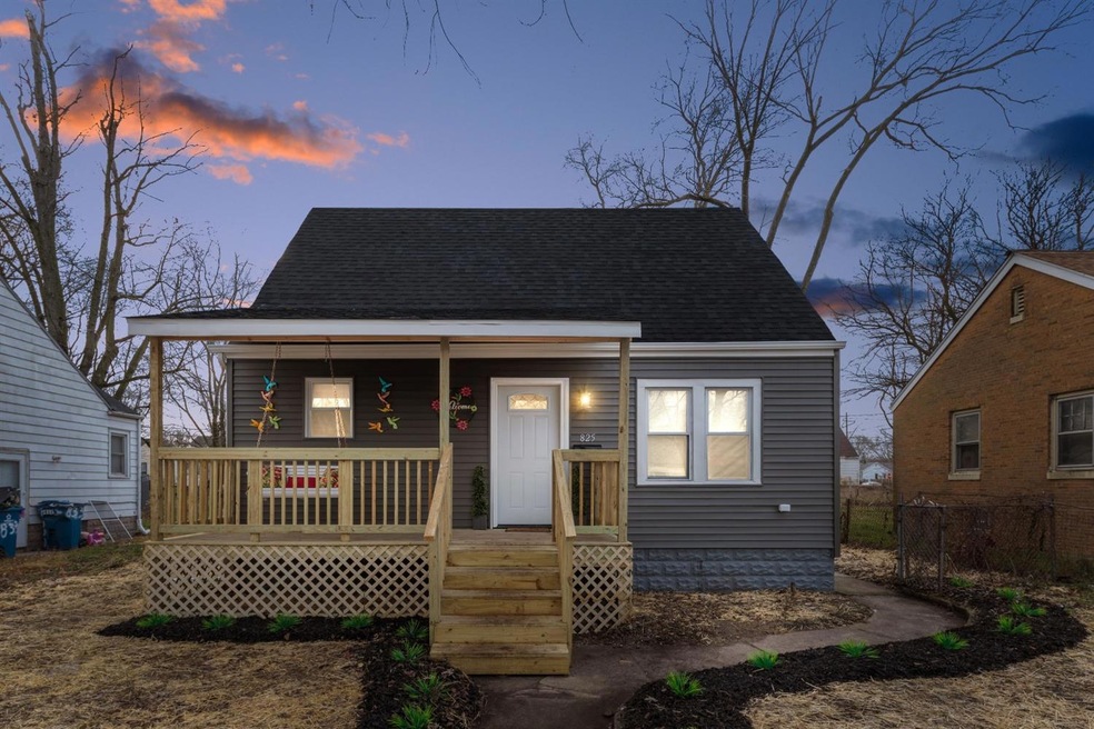 825 E 35th Place, Gary, IN 46409 - photo 1