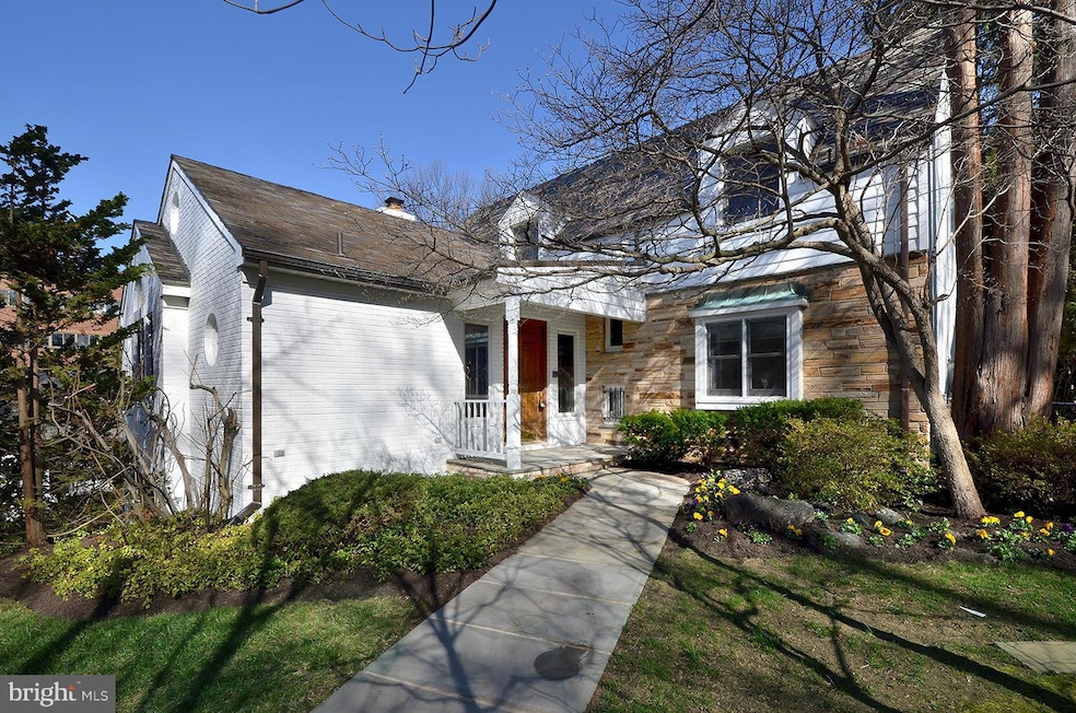 4711 Warren St NW, Washington, DC 20016 - photo 1