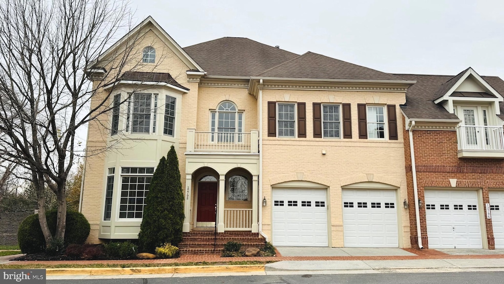 12798 Fox Keep Run, Fairfax, VA 22033 - photo 1