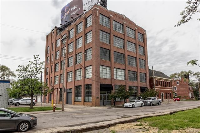 1535 Sixth Street (1 of 27).jpg