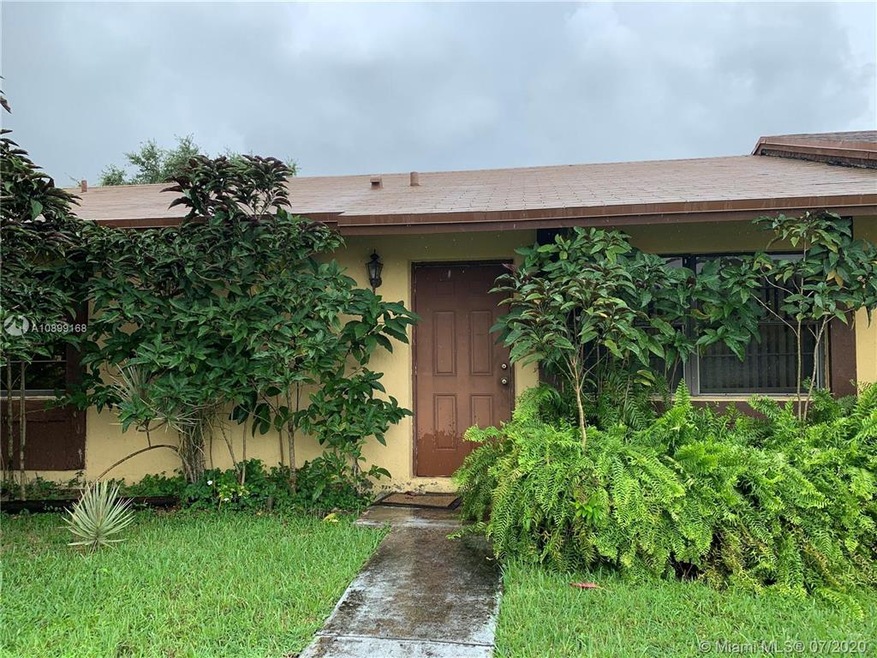 unlisted-address, Miami, FL 33193 - photo 1