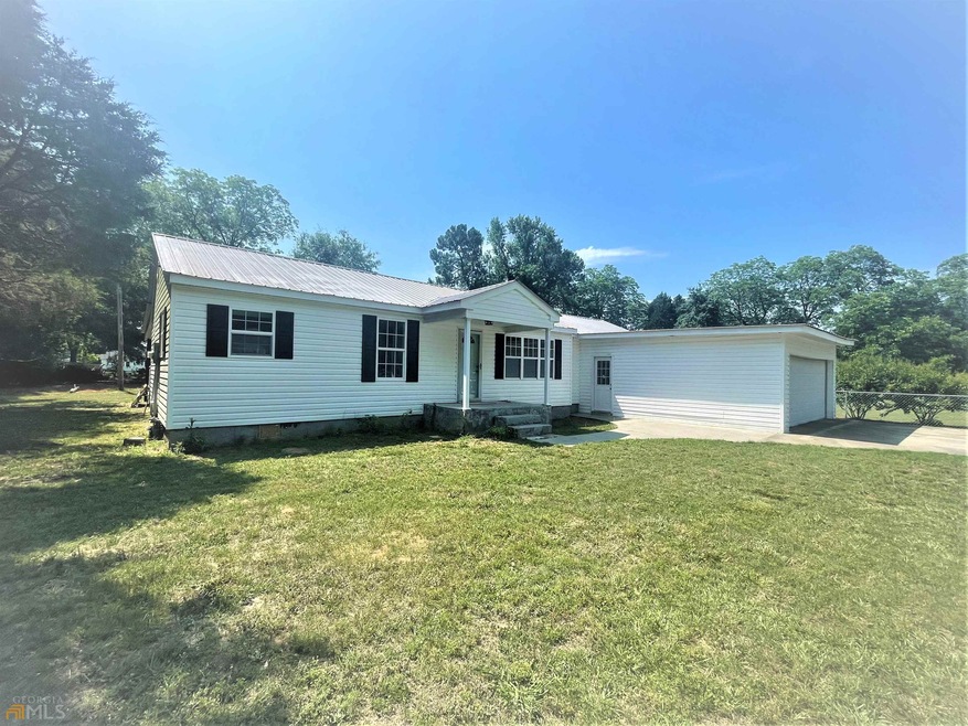 1072 Elm St, Elberton, GA 30635 - photo 1