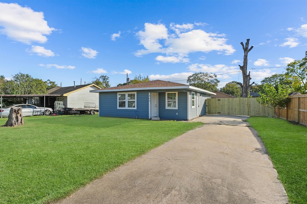 5406 Firefly St, Houston, TX 77017 - photo 1