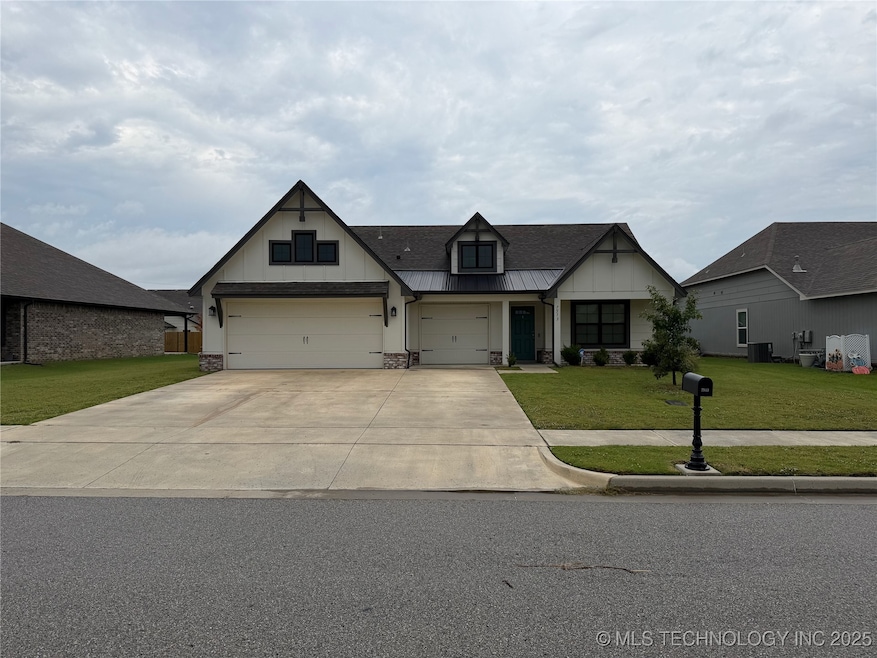 7513 E 87th St N, Owasso, OK 74055 - photo 1