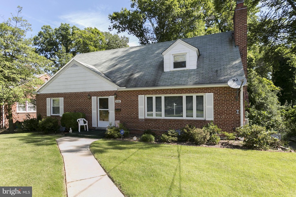 3404 Chatham Rd, Hyattsville, MD 20783 - photo 1