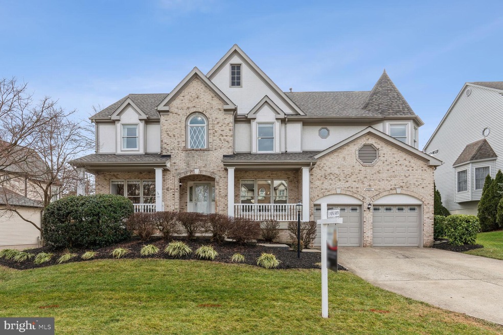 Sold $1,315,000 • Co-Listing Agent