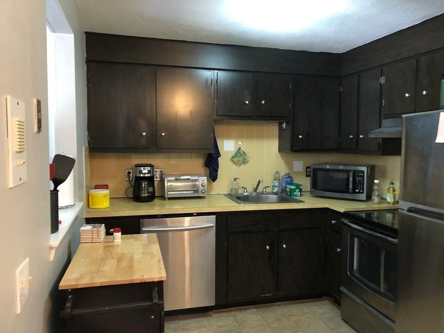 18 Williamsburg Ct unit 13, Shrewsbury, MA 01545 - photo 1