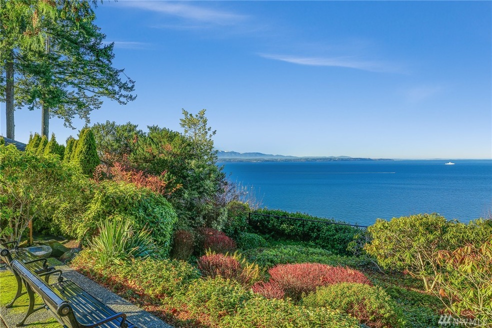 9314 Olympic View Dr, Edmonds, WA 98020 - photo 1