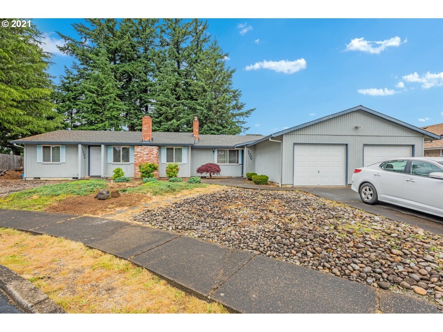 1003 SW 27th Cir unit 1005, Troutdale, OR 97060 - photo 1