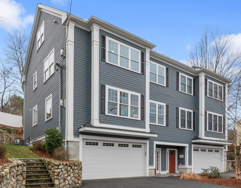 134 Massachusetts Ave unit 1, Lexington, MA 02420 - photo 1