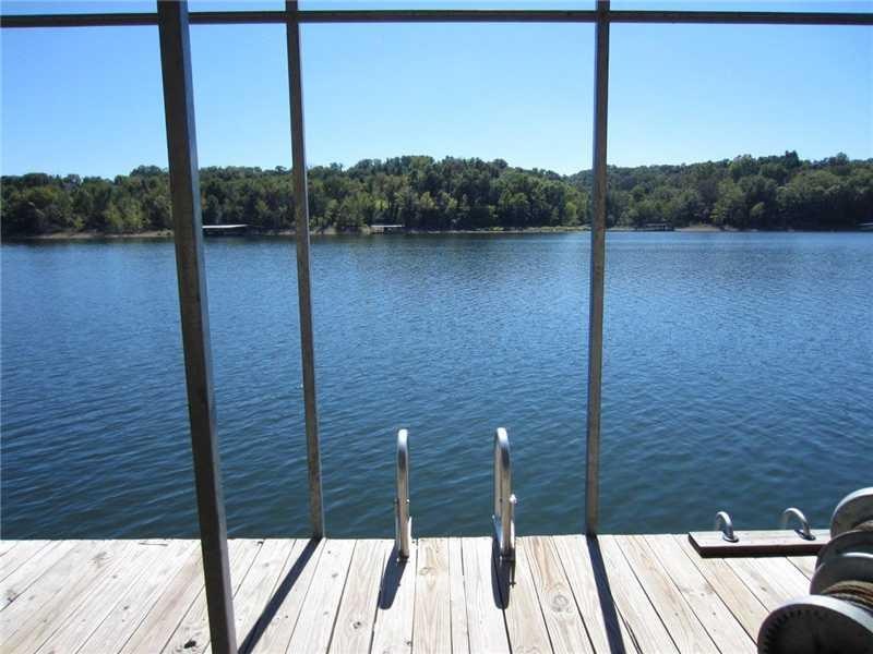 Waterfront/Dock/Pier.