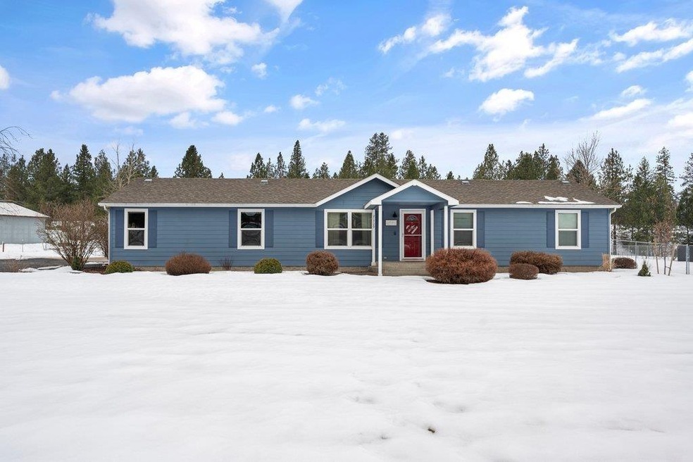 21729 N Meadowview Dr, Colbert, WA 99005 - photo 1