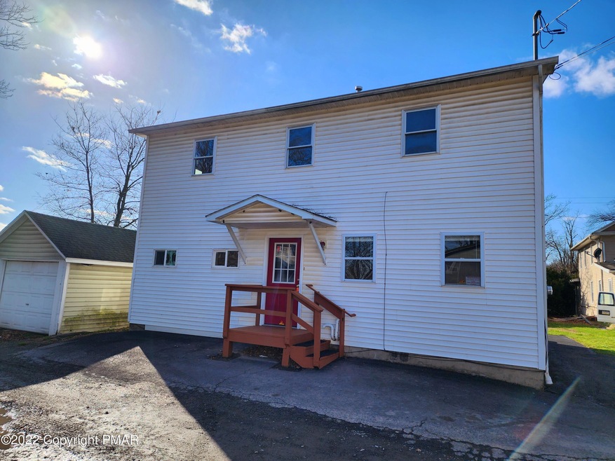 1128 N 5th St unit Rear, Stroudsburg, PA 18360 - photo 1