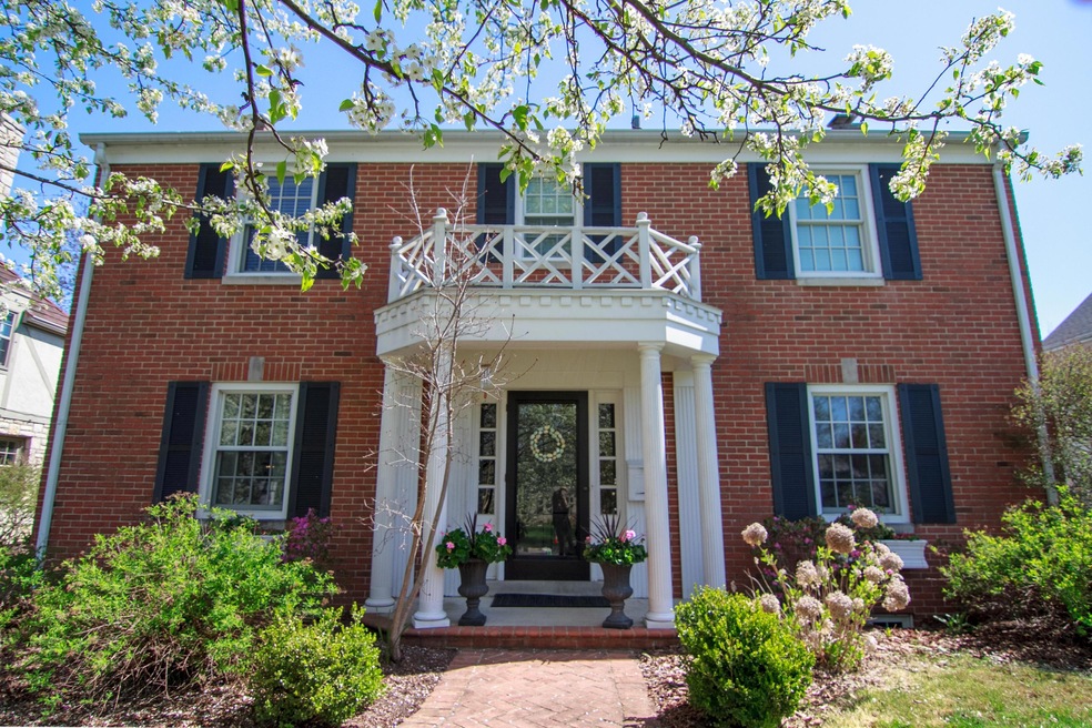 2224 Tremont-3