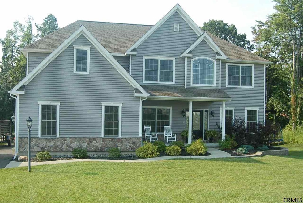 39 Crimson Cir, Troy, NY 12180 - photo 1