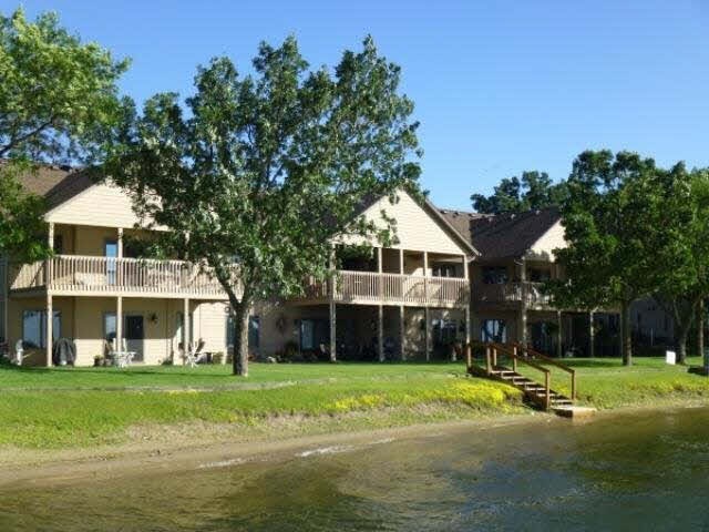 211 Shoreview Estate, Big Lake, MN 55309 - photo 1