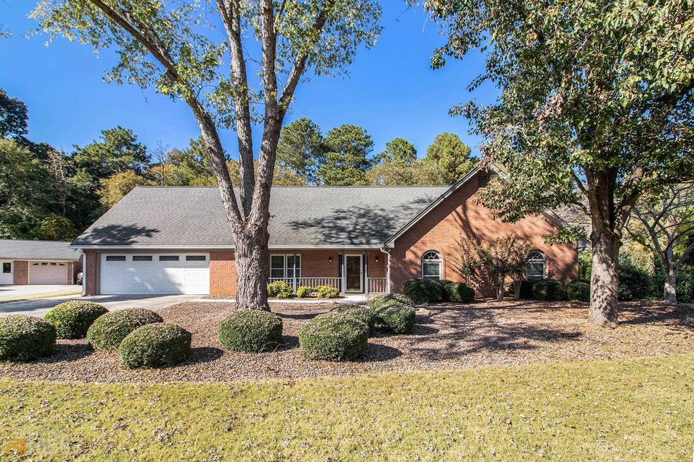 1390 Caritas Ct SE, Conyers, GA 30013 - photo 1