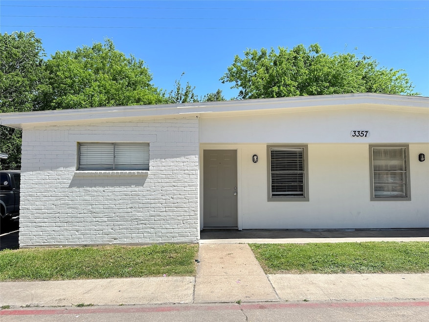 3357 Frick Rd unit 9, Houston, TX 77086 - photo 1