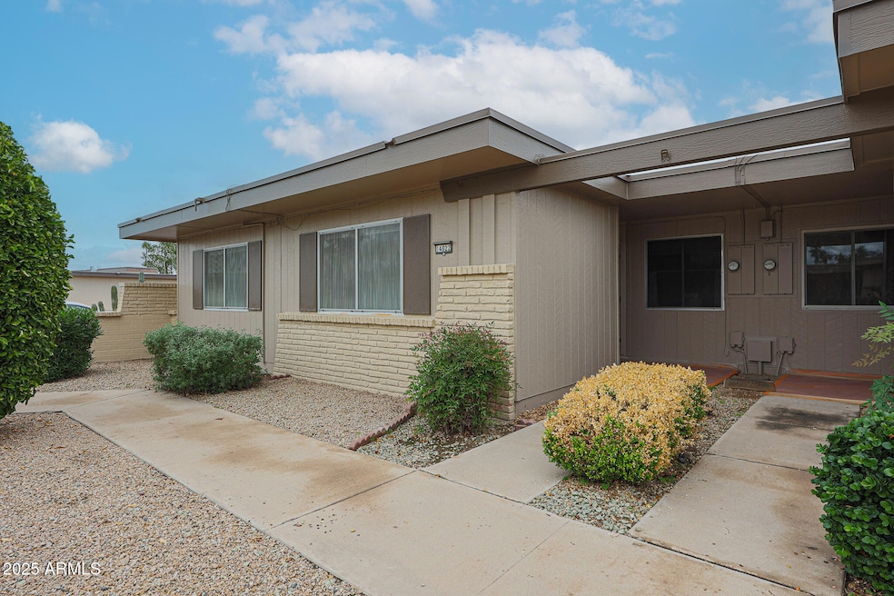 14022 N Palm Ridge Dr W, Sun City, AZ 85351 - photo 1