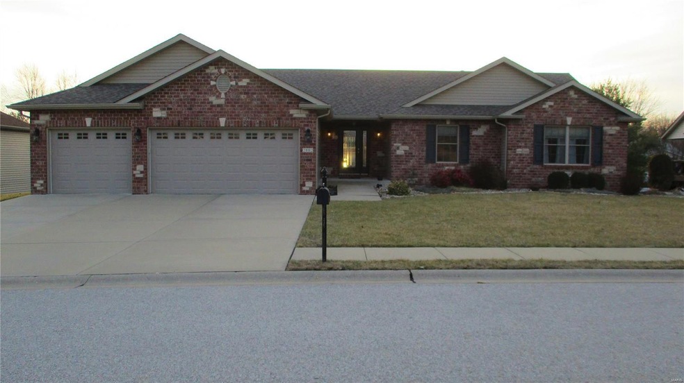 2112 Tuscany Ridge Ct, Maryville, IL 62062 - photo 1