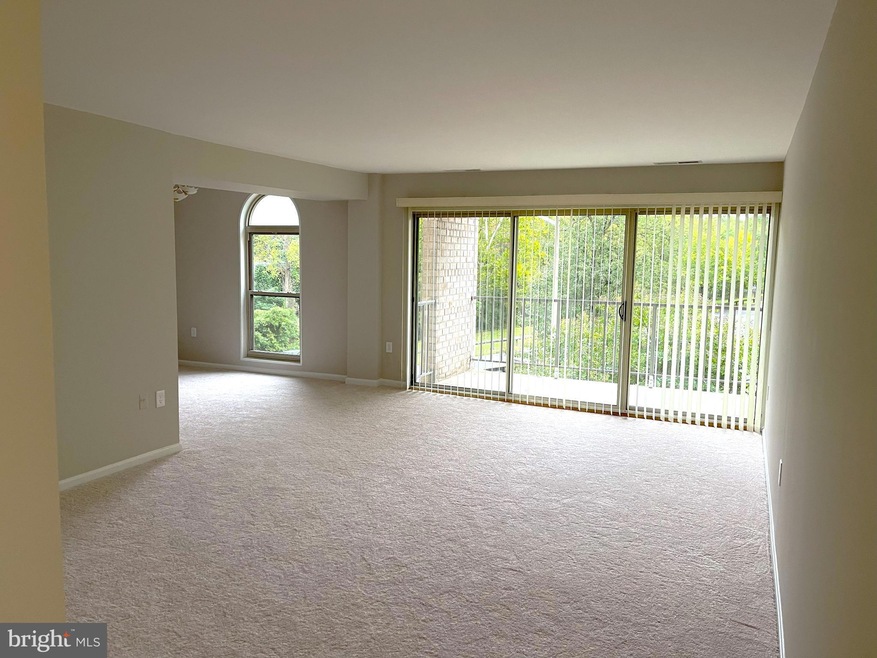 39 Canterbury Square unit 301, Alexandria, VA 22304 - photo 1