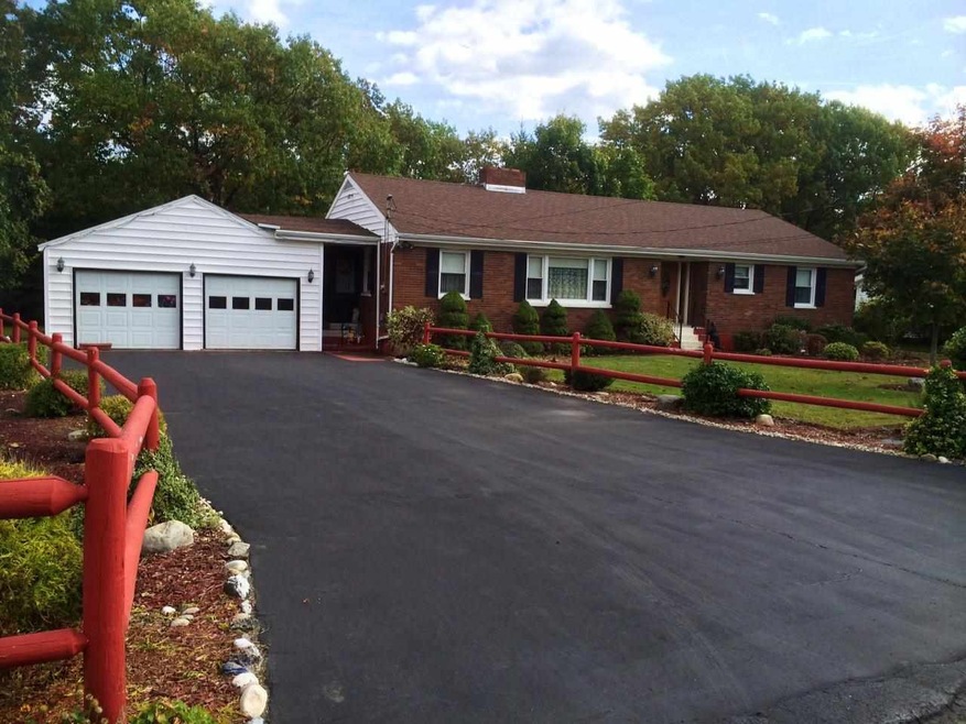 100 Wendell Ave, Troy, NY 12180 - photo 1